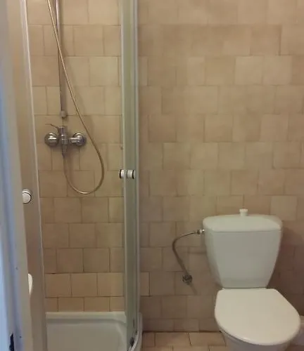 Nico Hotel 2*
